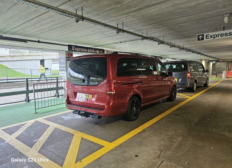 Safe Travels VIP V-Class Mercedes Benz Parked at Express Pick Up UK